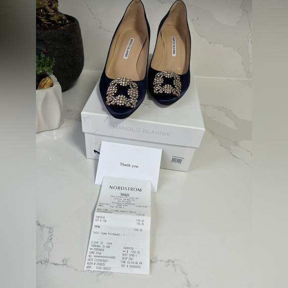 Authentic MANOLO BLAHNIK. Hangisi 50’ inch heel. - Picture 3 of 9